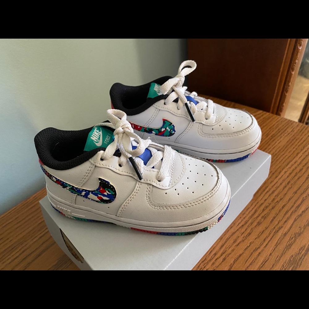 Air Force 1’s Crayon Multi Color